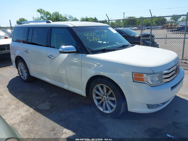 Salvage Ford Flex Image