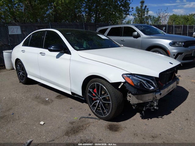 Salvage Mercedes-Benz E-Class Image