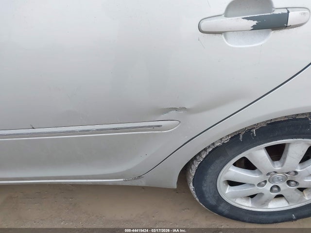 Toyota Camry Xle V6