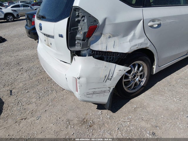Toyota Prius v Three