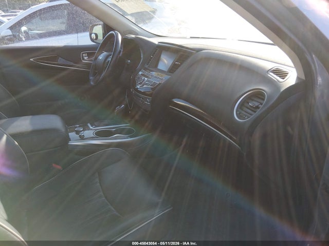 INFINITI Qx
