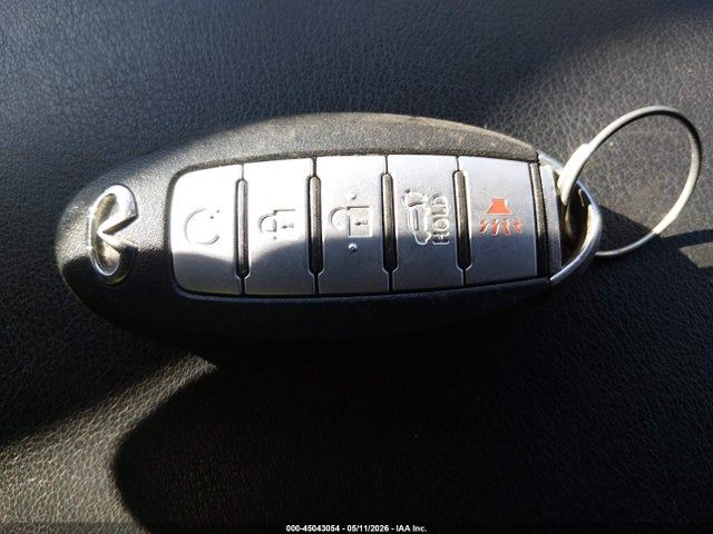 INFINITI Qx