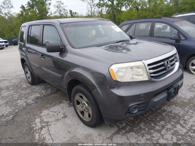 Salvage Honda Pilot Image