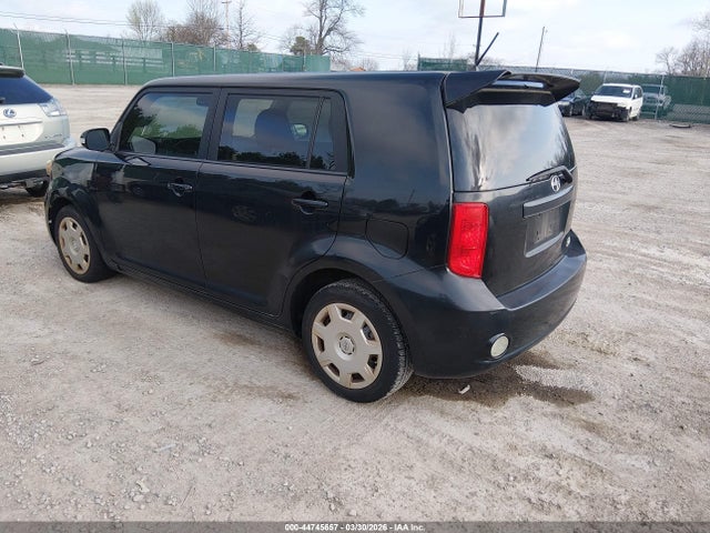 Scion xB