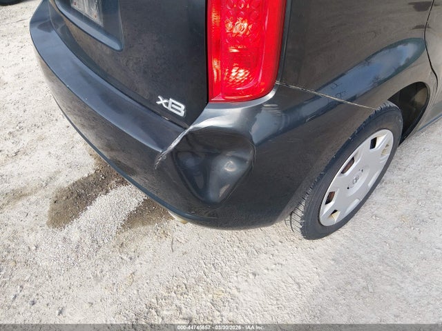 Scion xB