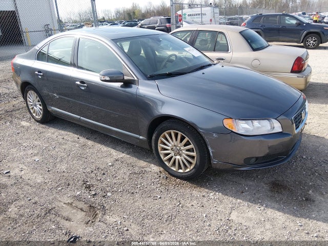 Salvage Volvo S80 Image