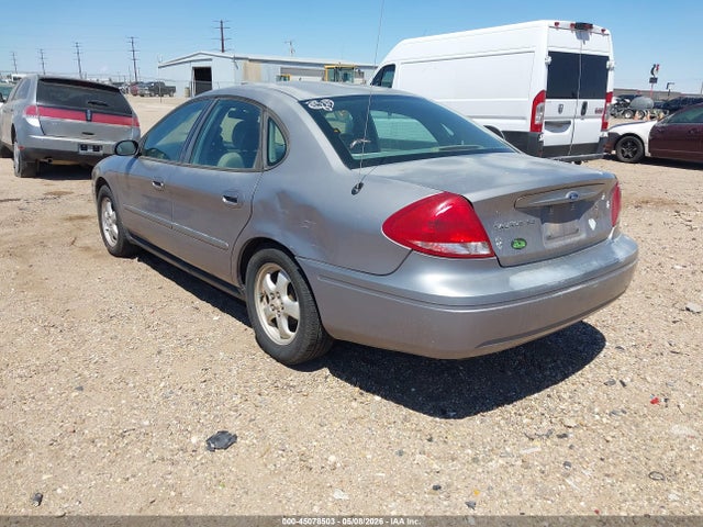 Ford Taurus Se