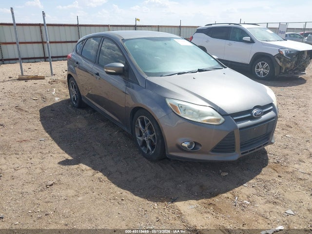 Salvage Ford Focus Image