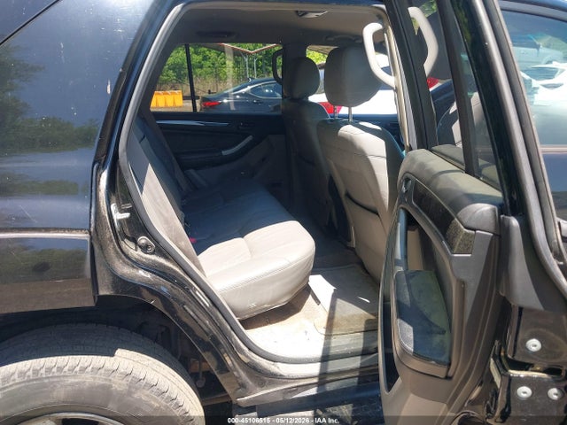 Toyota 4Runner Limited V6