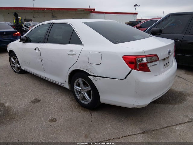 Toyota Camry Le
