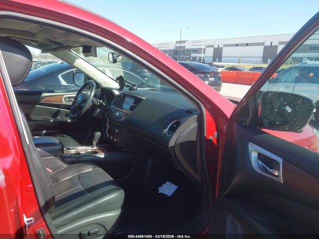 Nissan Pathfinder