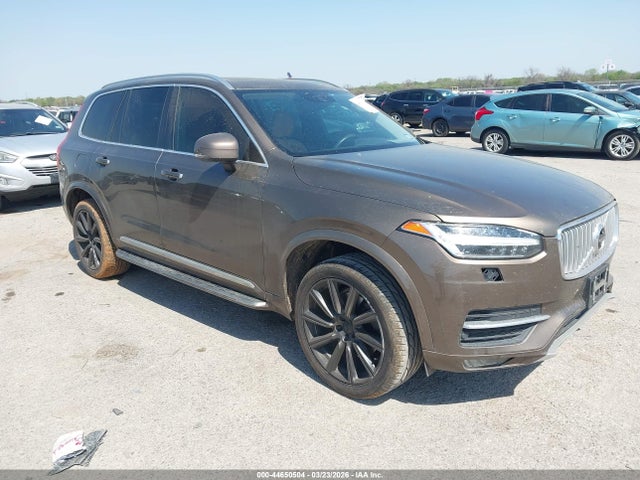Salvage Volvo XC90 Image