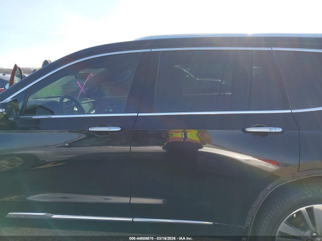 Cadillac XT6 Fwd Premium Luxury