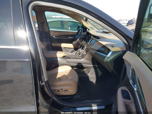 Cadillac XT6 Fwd Premium Luxury