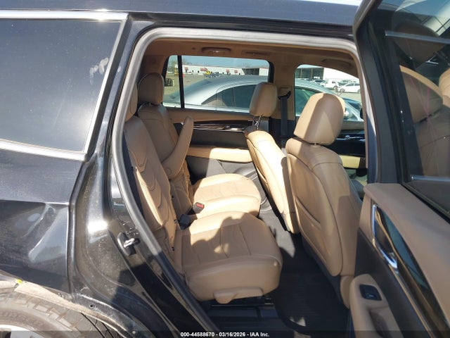 Cadillac XT6 Fwd Premium Luxury