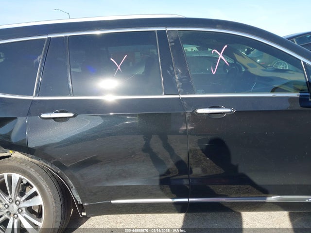Cadillac XT6 Fwd Premium Luxury