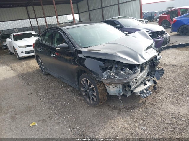 Salvage Nissan Sentra Image