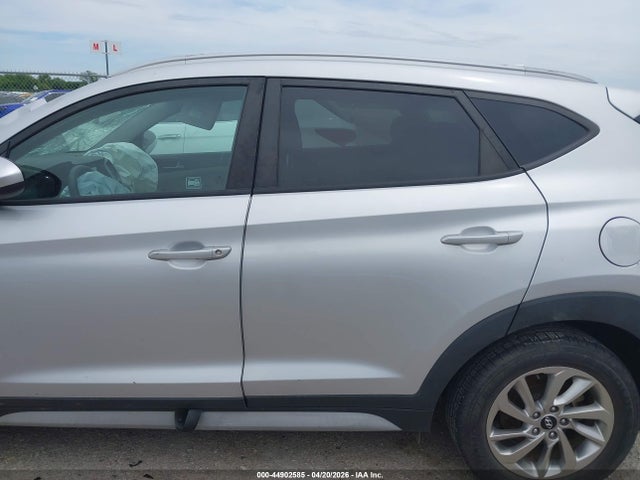 Hyundai TUCSON Sel