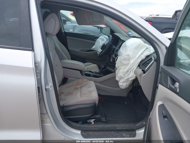 Hyundai TUCSON Sel
