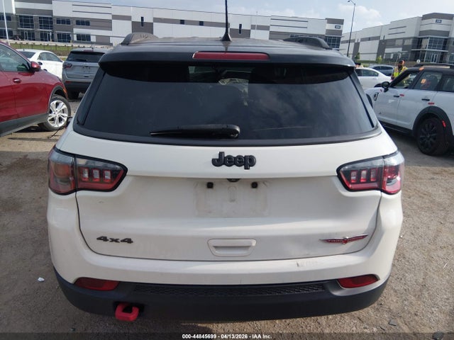 Jeep Compass Trailhawk 4x4