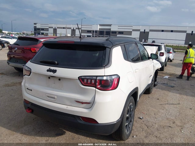 Jeep Compass Trailhawk 4x4