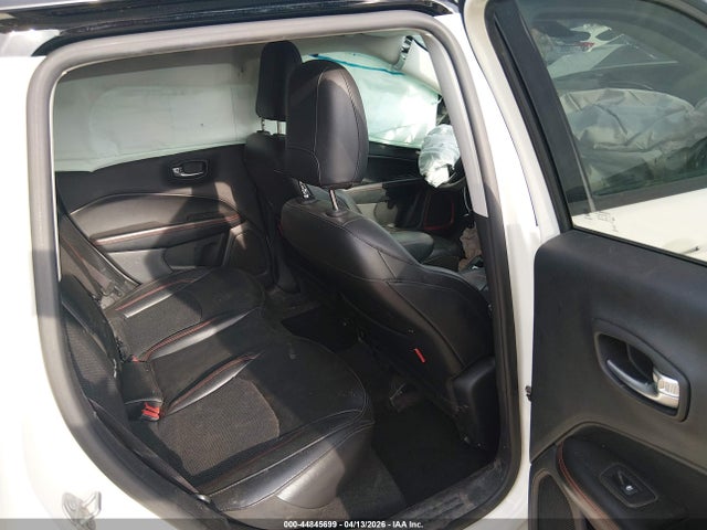 Jeep Compass Trailhawk 4x4