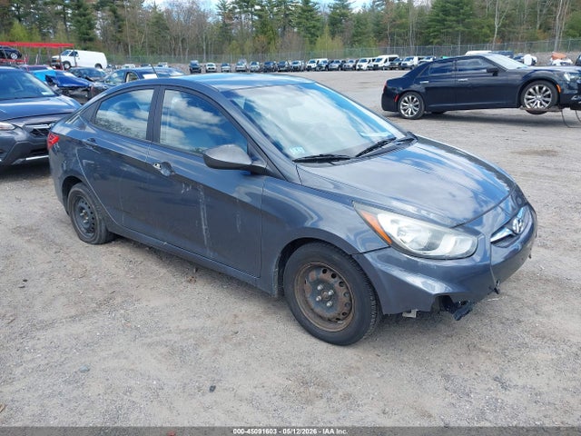 Salvage Hyundai ACCENT Image