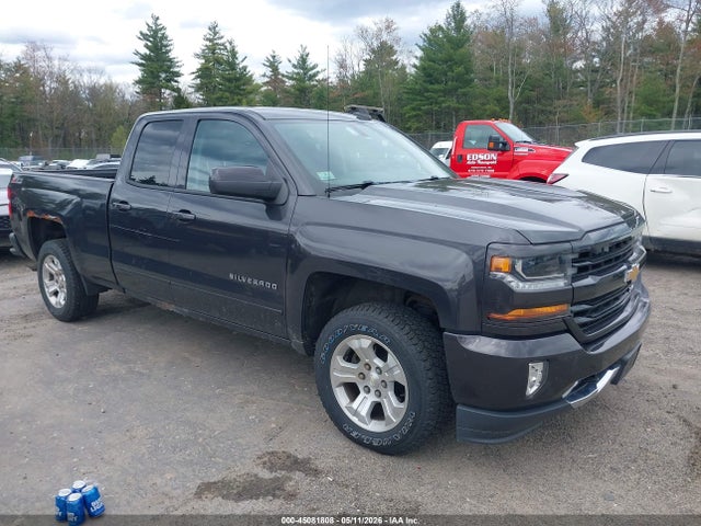 Salvage Chevrolet Silverado 1500 Image