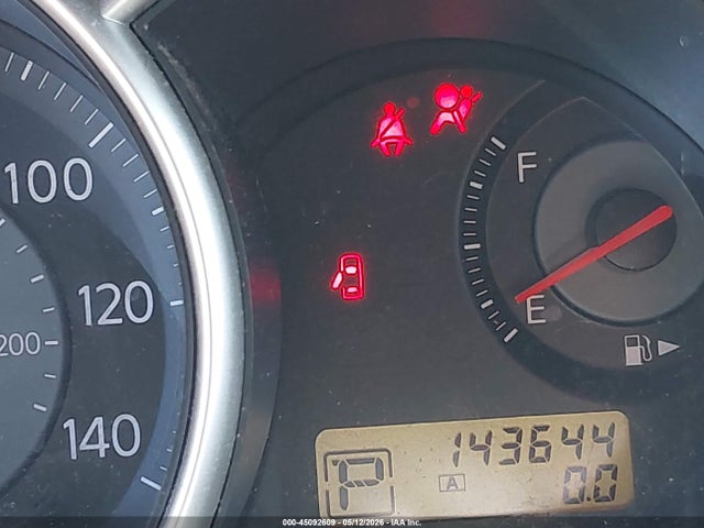 Nissan Versa 1.8s