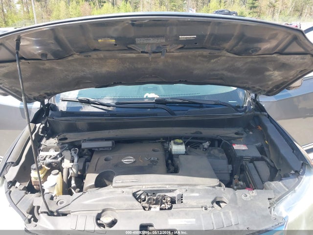Nissan Pathfinder Sl