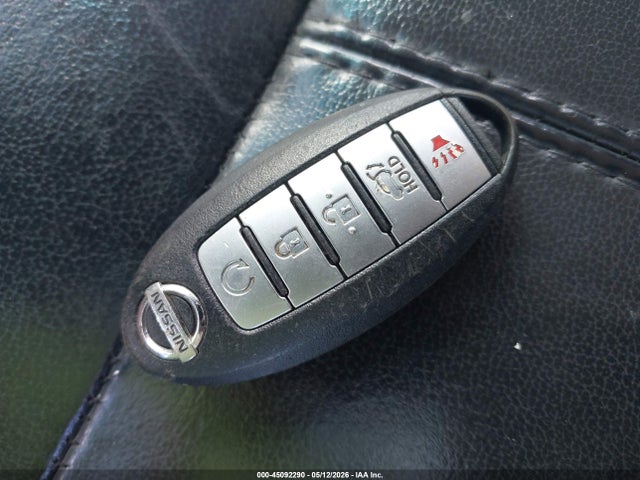Nissan Pathfinder Sl