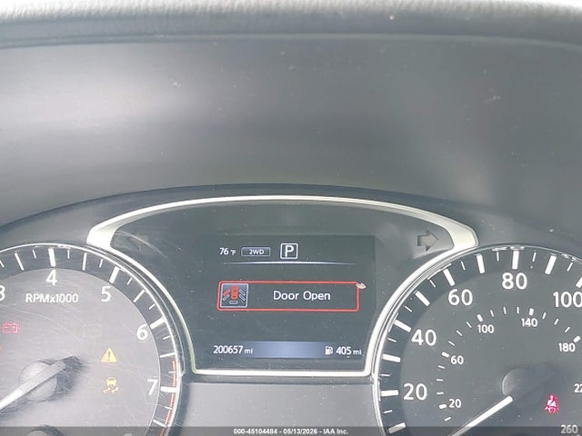 Nissan Pathfinder S