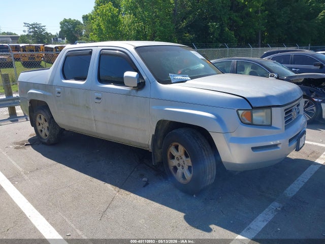 Salvage Honda Ridgeline Image