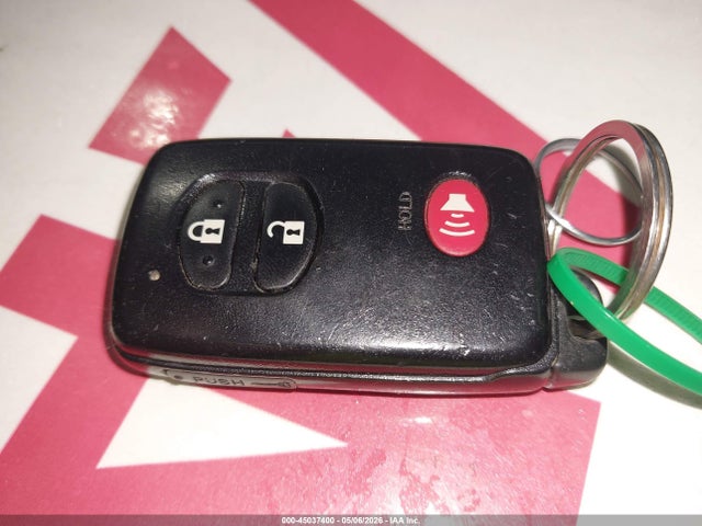 Toyota Prius Two