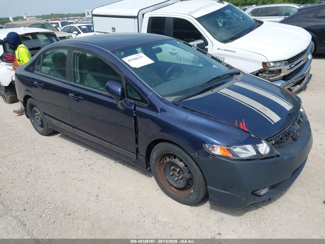 Salvage Honda Civic Image