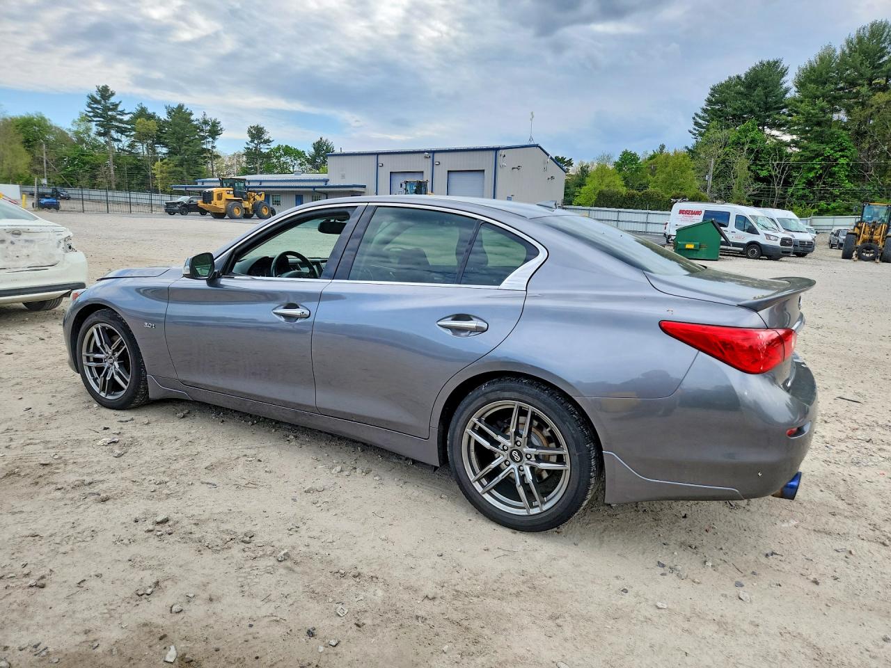 INFINITI Q50 3.0t P 3.0t Premium
