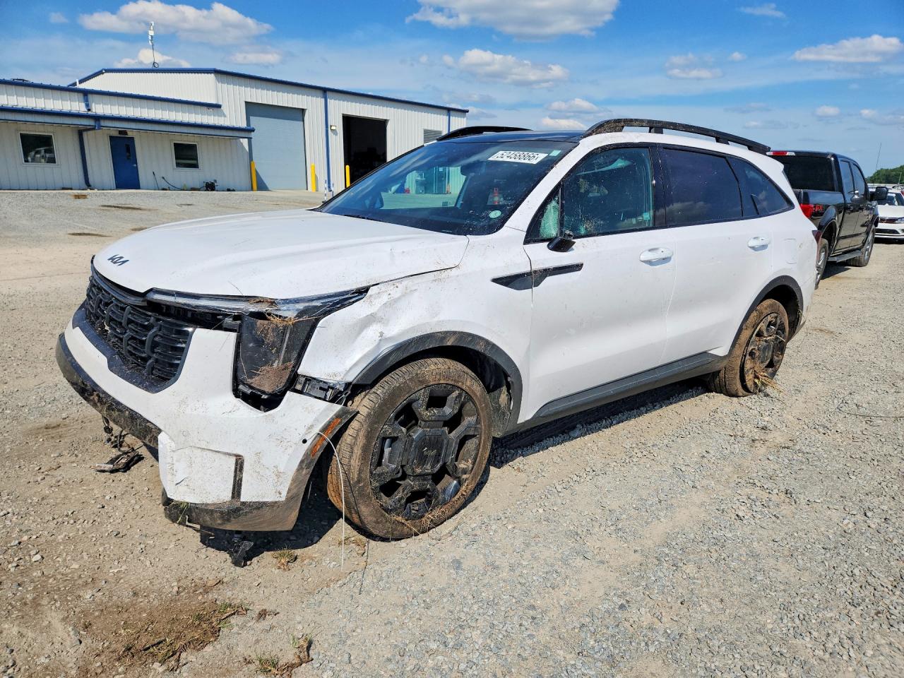 Salvage Kia Sorento Image