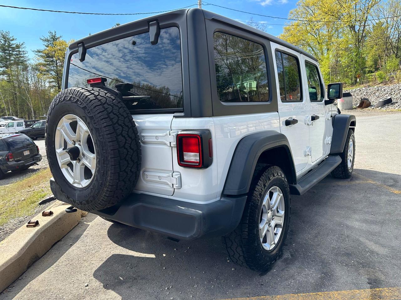 Jeep Wrangler Sport