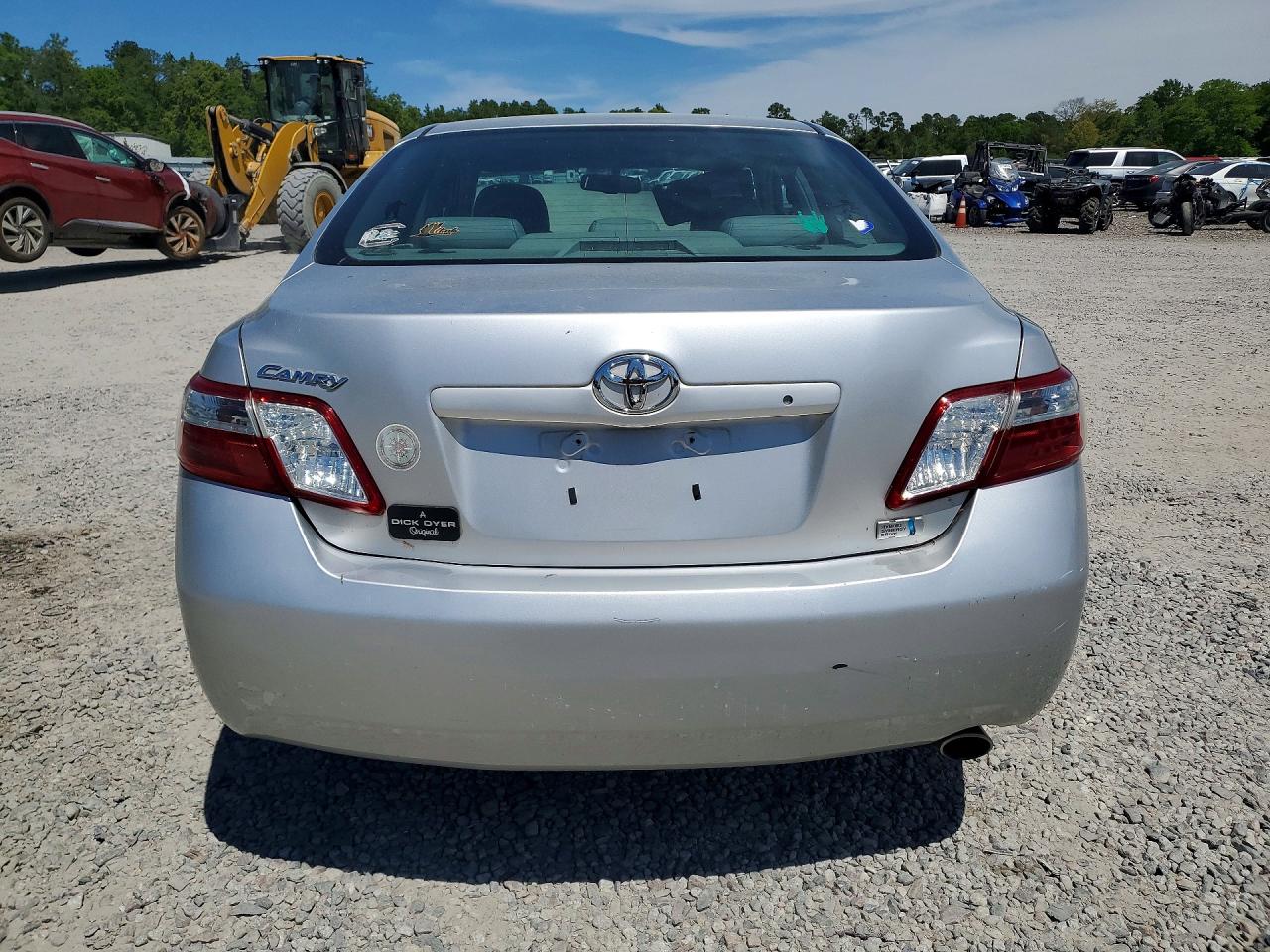 Toyota Camry Base