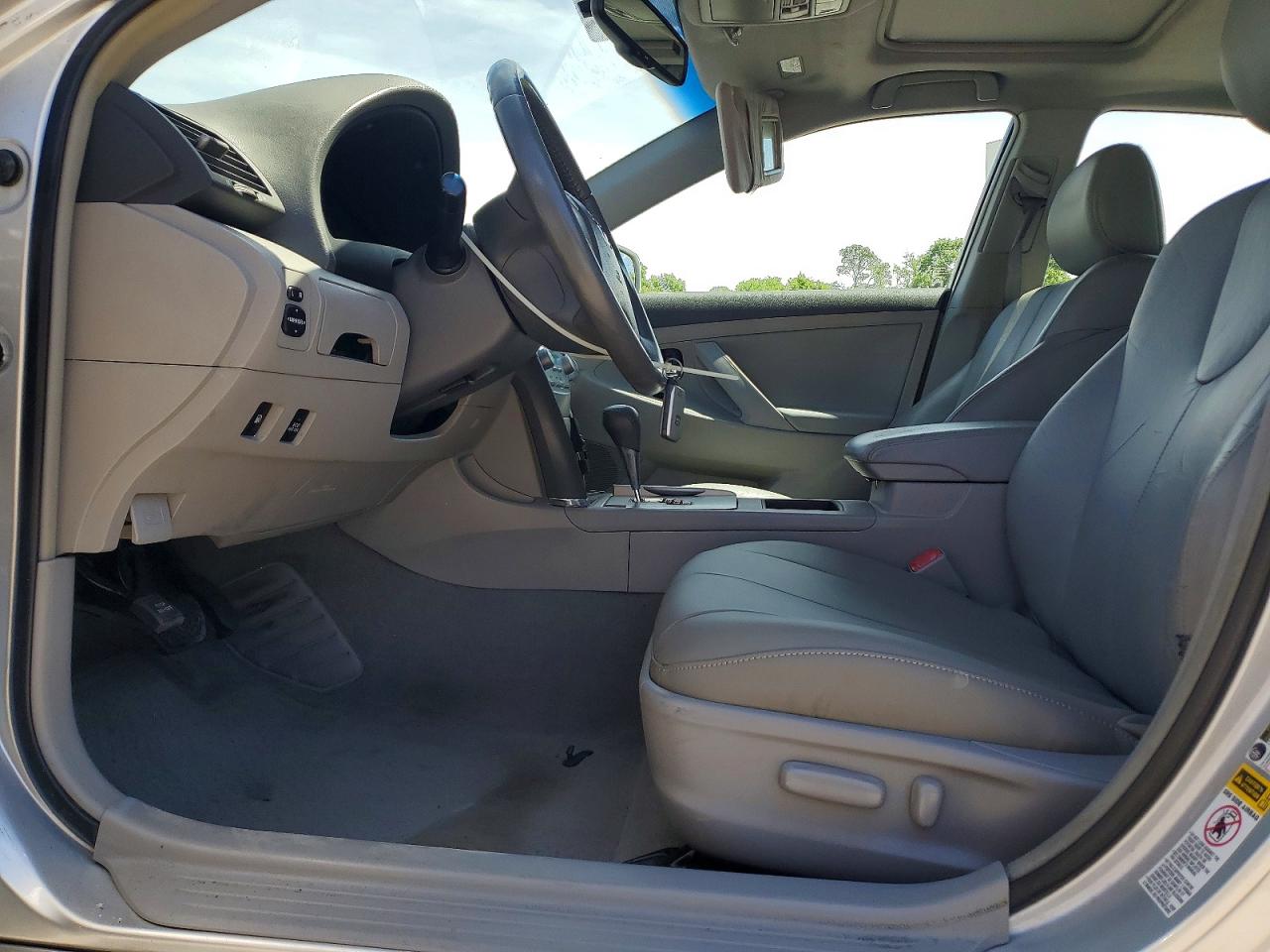 Toyota Camry Base