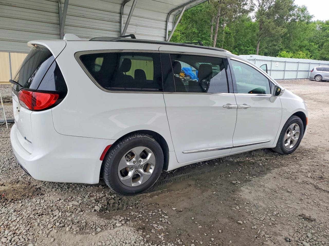 Chrysler Pacifica Hybrid Limited