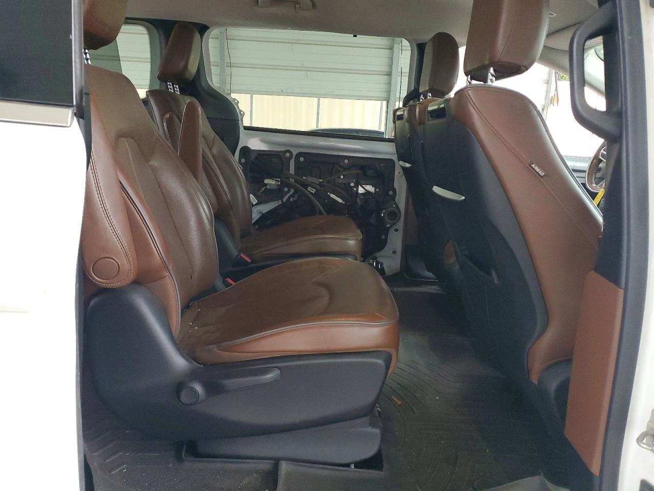 Chrysler Pacifica Hybrid Limited