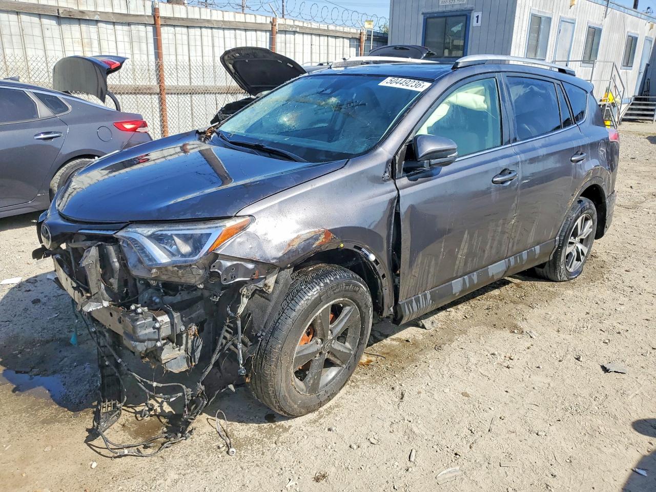 Salvage Toyota RAV4 Image