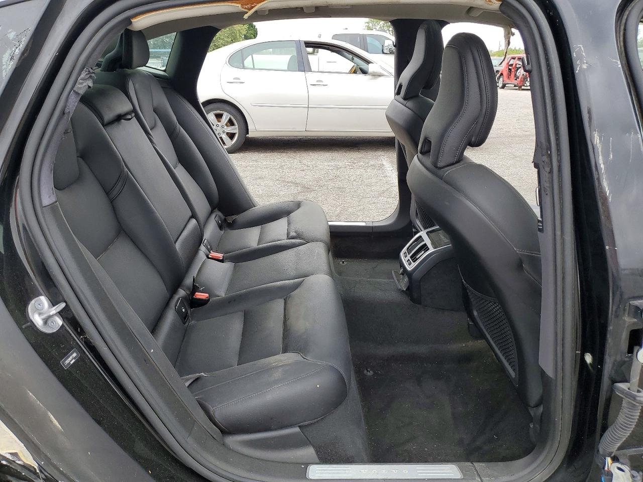 Volvo S90 Plus