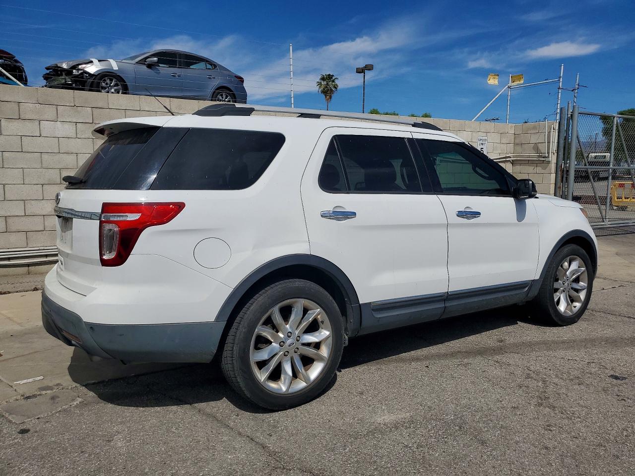 Ford Explorer Xlt