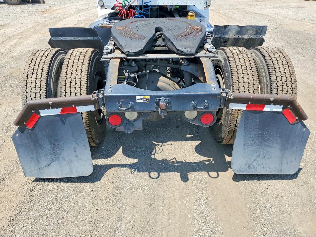 Peterbilt 382