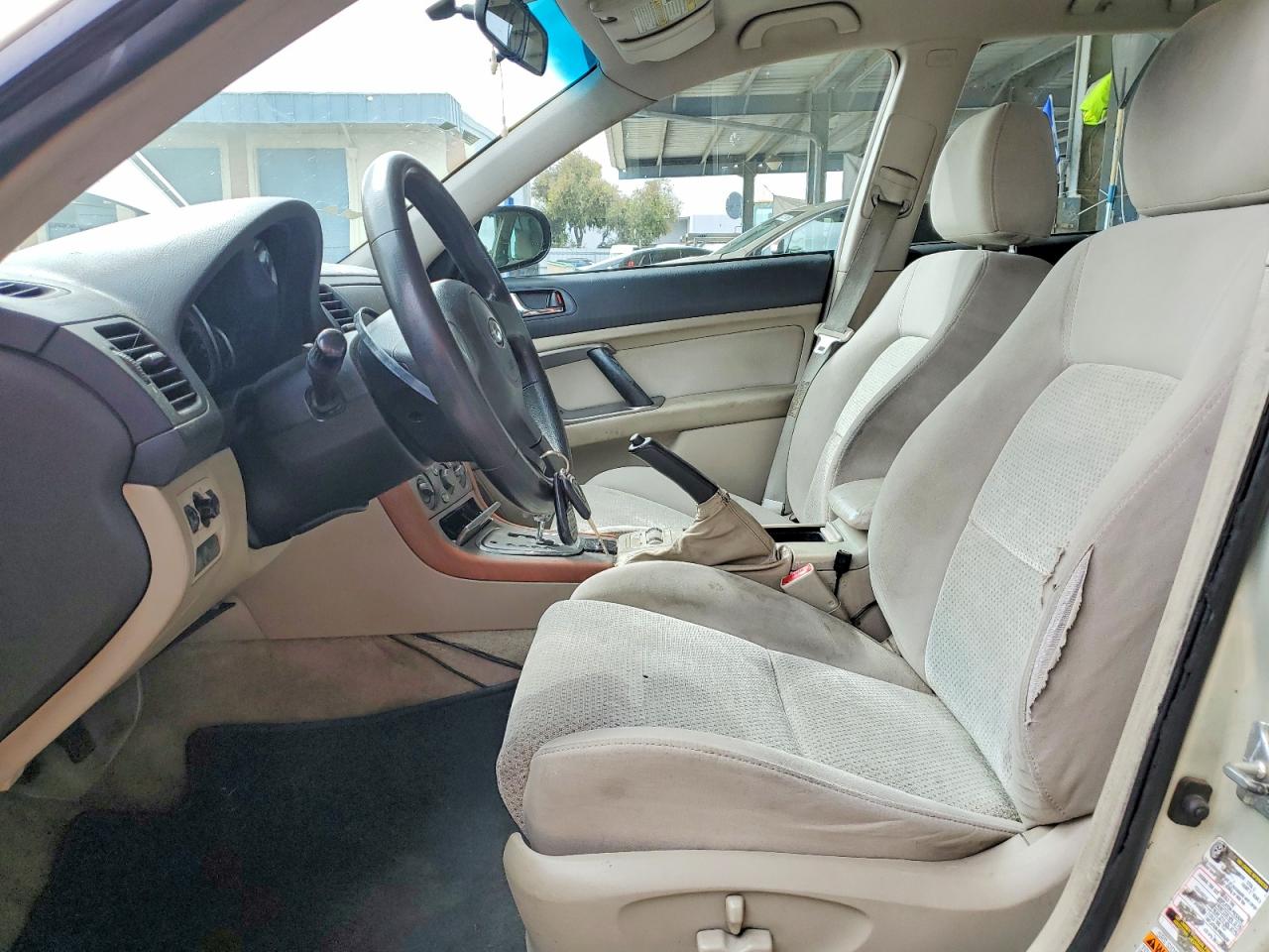 Subaru Legacy Outback 2.5i