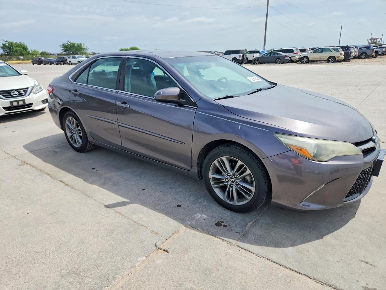 Toyota Camry Se