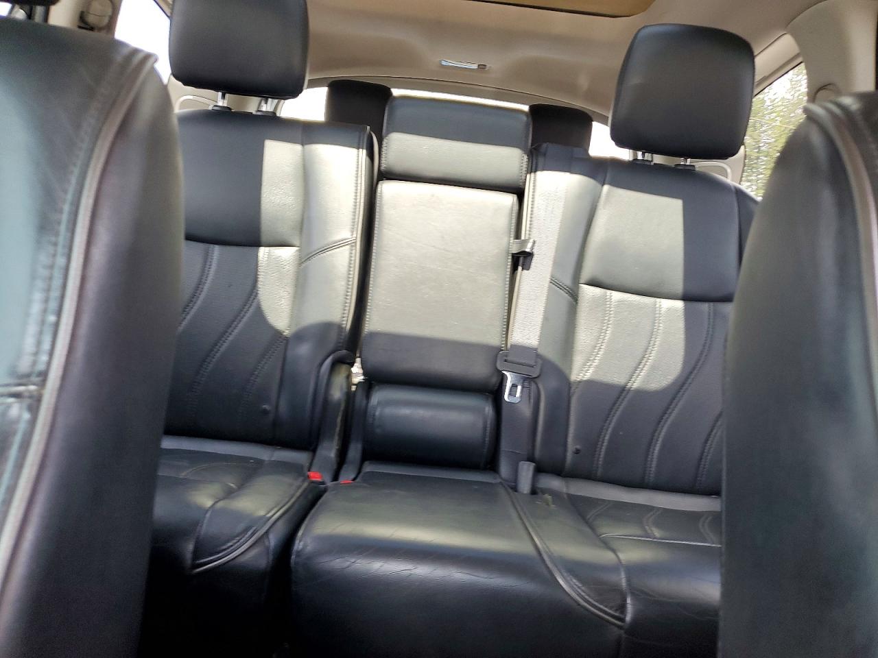 INFINITI JX35 Base
