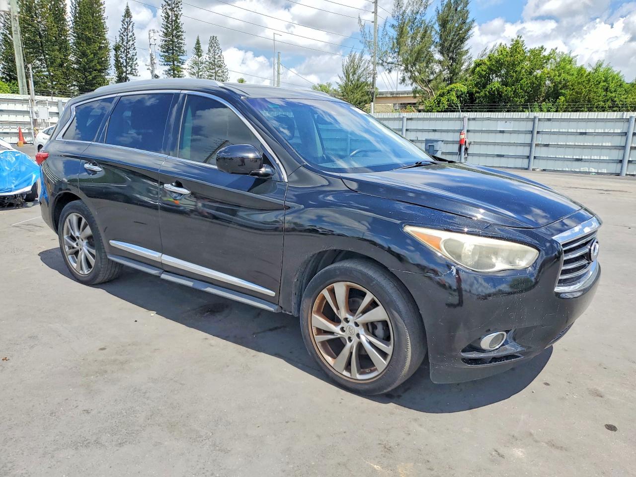 INFINITI JX35 Base